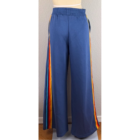 Aldi Wide Leg Pull On Blue Stripped Sweatpants, size Medium - Picture 7 of 12